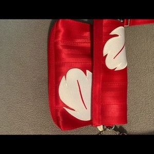 Harvey’s Lilo purse